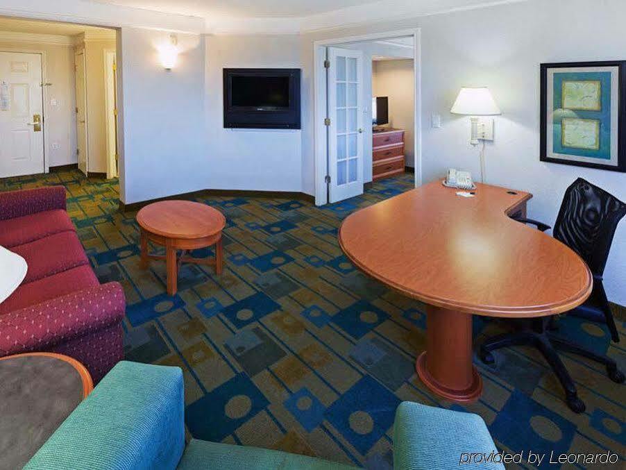 La Quinta By Wyndham Oklahoma City - Nw Expwy Luaran gambar